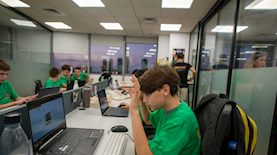 תחרות התכנות וה-AI לילדים, צילום: יונתן בירנבאום